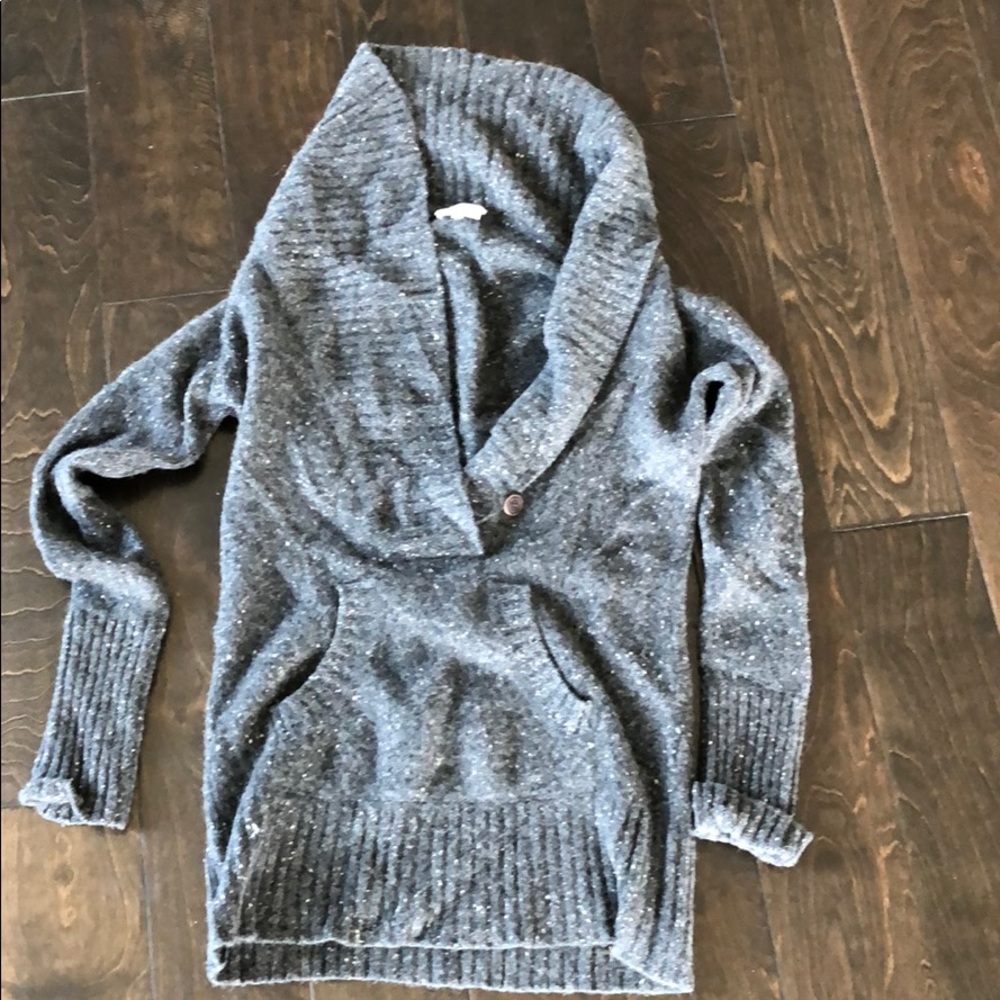 Vince maternity pea in a pod